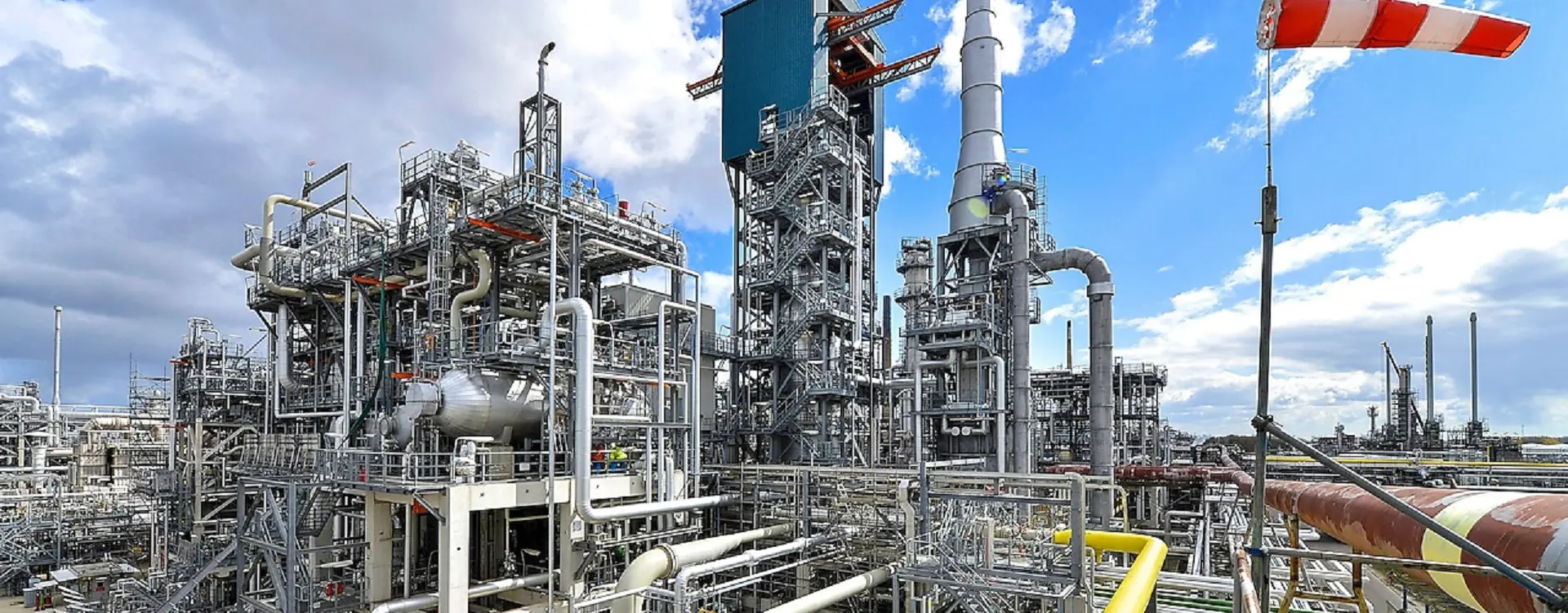 Rotterdam Refinery