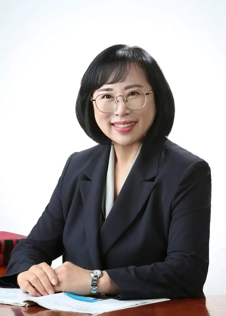 Sarah Chen